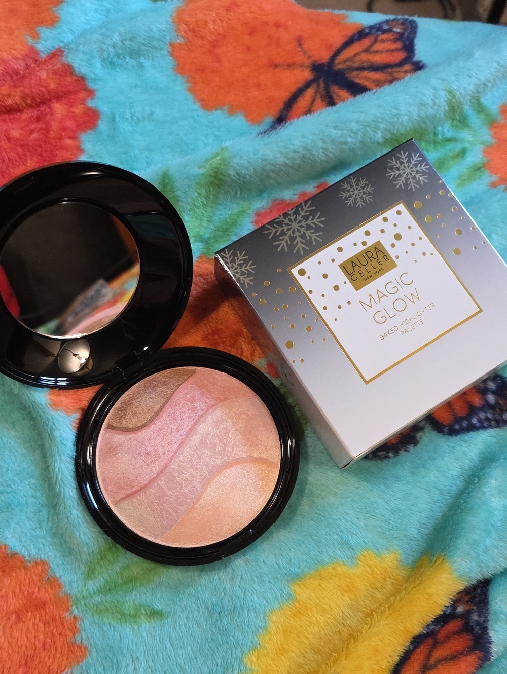 Laura Geller Magic Glow Baked Highlighter Palette NIB